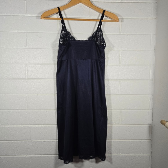Vtg Vassarette Chemise Navy Lace Trim Slip Dress 36 Lingerie Coquette Romantic - Picture 7 of 7